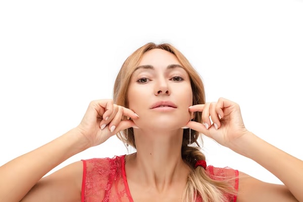 Facelift and Neck lift surgeons in istanbul