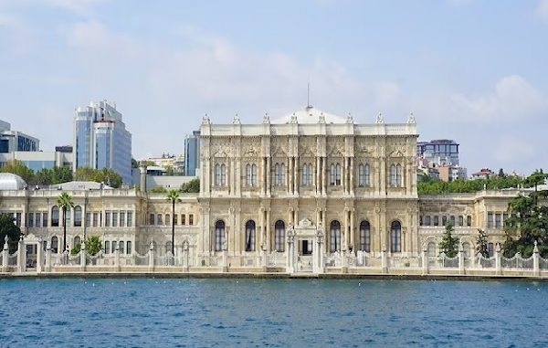 Top 3 Buildings with Architectural Value in Istanbul, Turkey