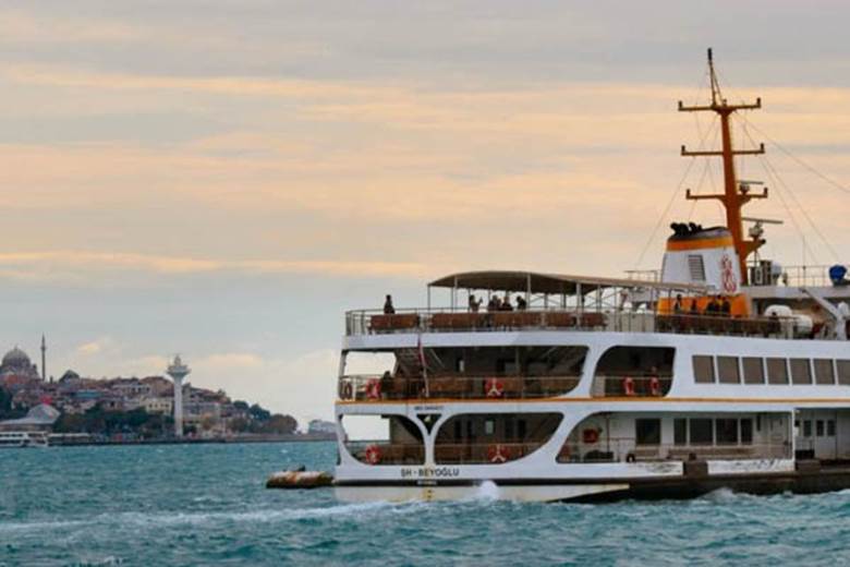 Bosphorus cruise