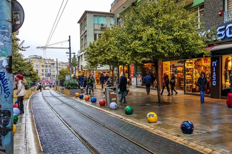 Bahariye-Street-in-Kadikoy