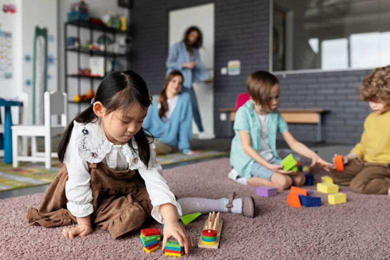 children-full-shot-playing-together-kindergarten